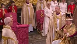 开云体育网页版登录入口-多伦多猛龙队夺冠阵容