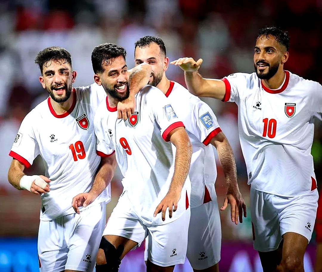 开云体育app下载-关于风云突变!拜仁慕尼黑加时末段豪取连胜;葡超版图或变;气氛紧张;轮换策略成焦点的信息