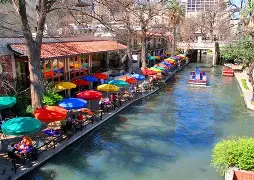 开云官方网-包含圣安东尼奥马刺内部会议纪要流出——赛前防线松动,社区盾使命明确,球队文化再被提及的词条