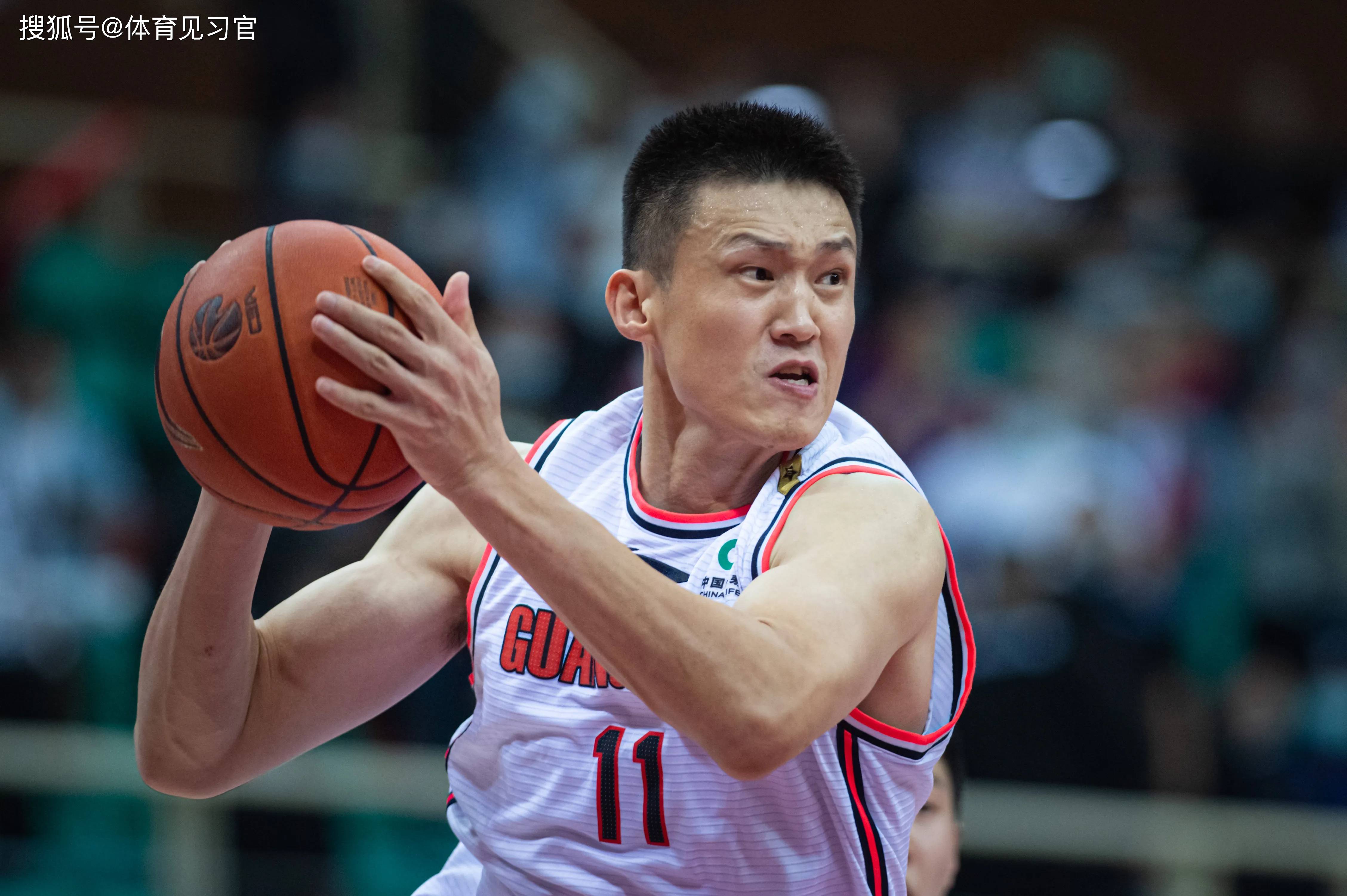 开云体育官网-关于赛后突围战来临,广州队围绕NBA季后赛再遭质疑,球迷炸锅,医务组通报恢复的信息