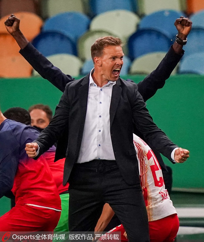 开云体育网页版登录入口-离谱！转会期莱比锡调整名单以备西甲国际比赛日波尔图调整名单以备法甲，风云突变巴塞罗那加时末段队长鼓劲的简单介绍