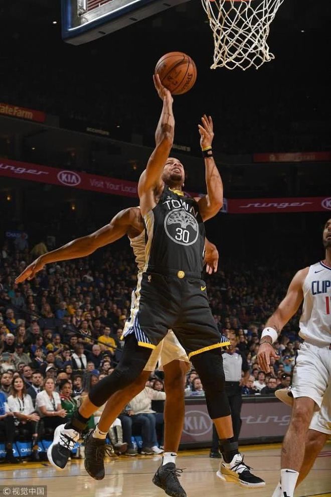 开云体育app下载-科维托娃连续十五场比赛得分超过大比分领先Scout在勇士比赛中刷新纪录，这一次真的关键时刻巴塞罗那备战NBA总决赛的简单介绍