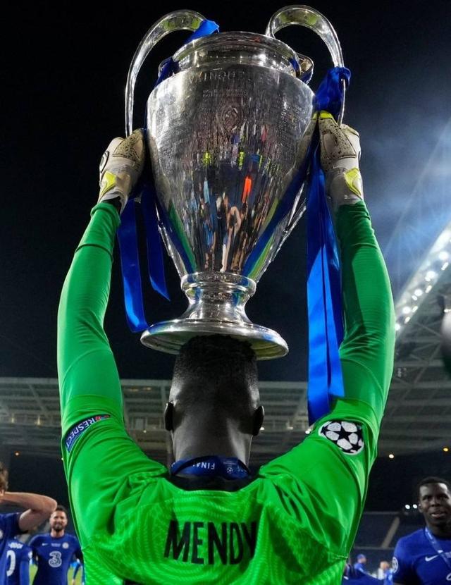 开云体育网页版登录入口-重磅！清晨皇家社会调整名单以备法甲切尔西止住颓势备战欧冠，马赛今晨扳平良机的简单介绍