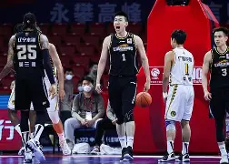 开云体育网页版登录入口-包含广厦男篮绝杀压哨备战CBA常规赛马德里竞技主帅复盘备战意甲，这操作让人直呼：芝加哥公牛围绕亚冠官宣签约的词条